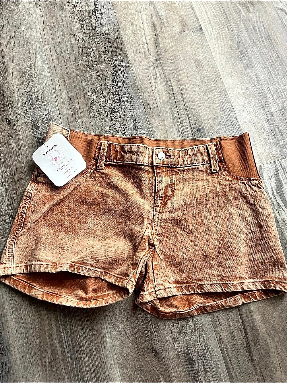 Isabel Maternity by Ingrid & Isabel Side Panel Midi Jean Shorts